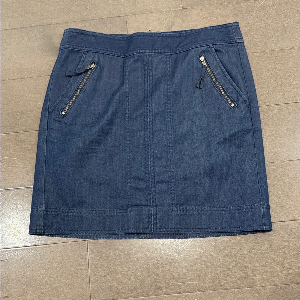 Ann Taylor Dark Blue Mini Skirt with Zipper Details EUC